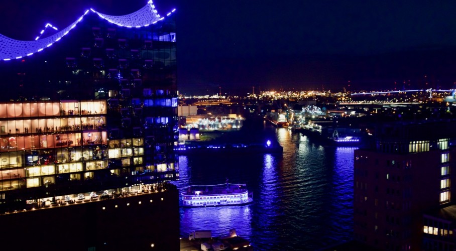 Blue Port Hamburg: Wenn der Hafen zum Kunstwerk wird…