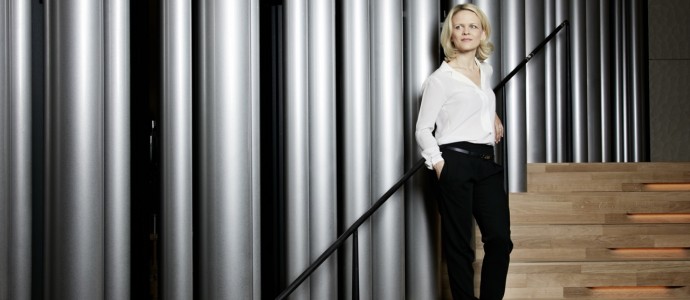 Elbphilharmonie-Star wird Taufpatin für MEIN SCHIFF 6 in Hamburg
